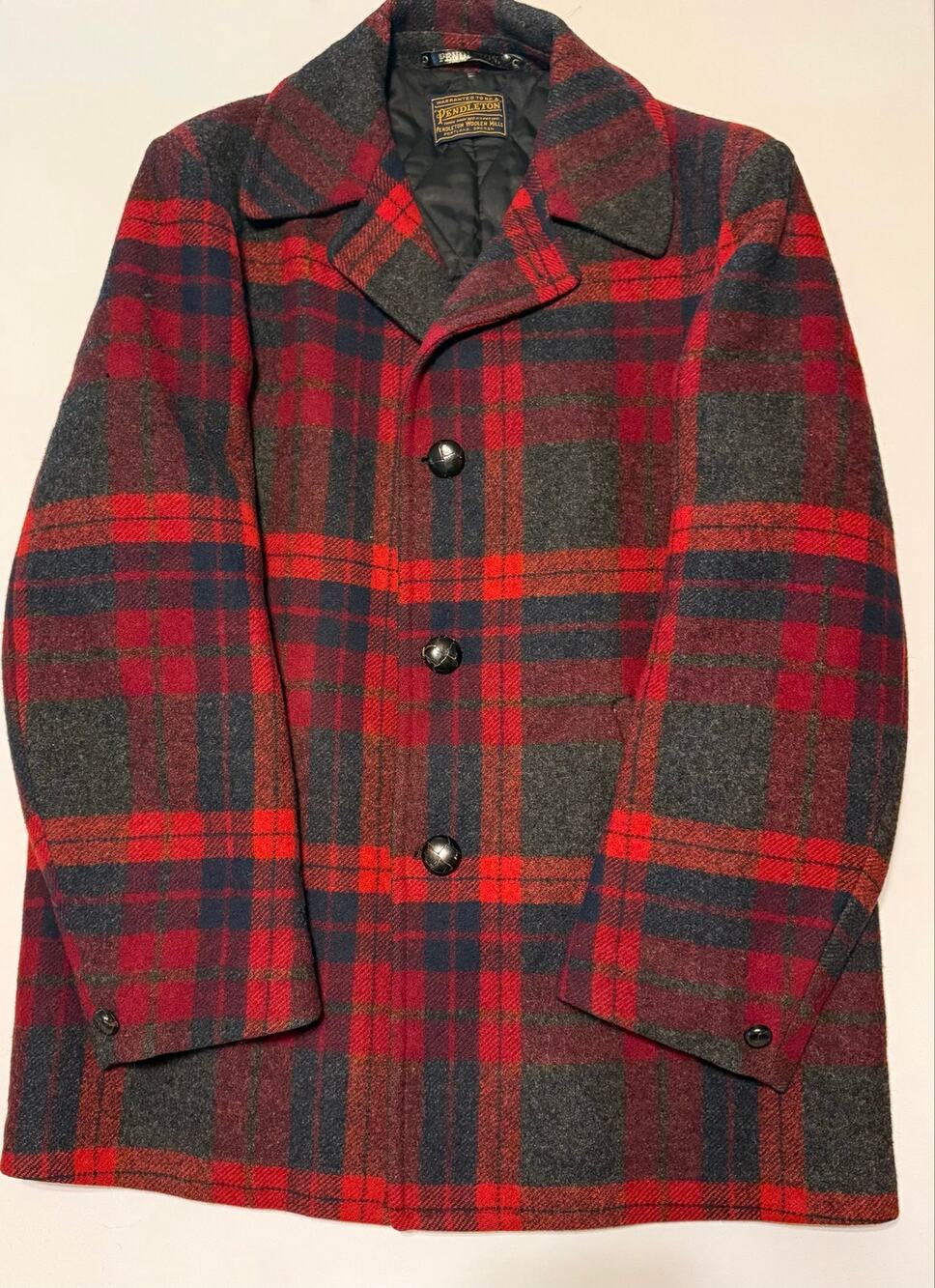 Vintage Pendleton Wool Plaid Car Coat Red Tartan Quilted Leather Buttons 46